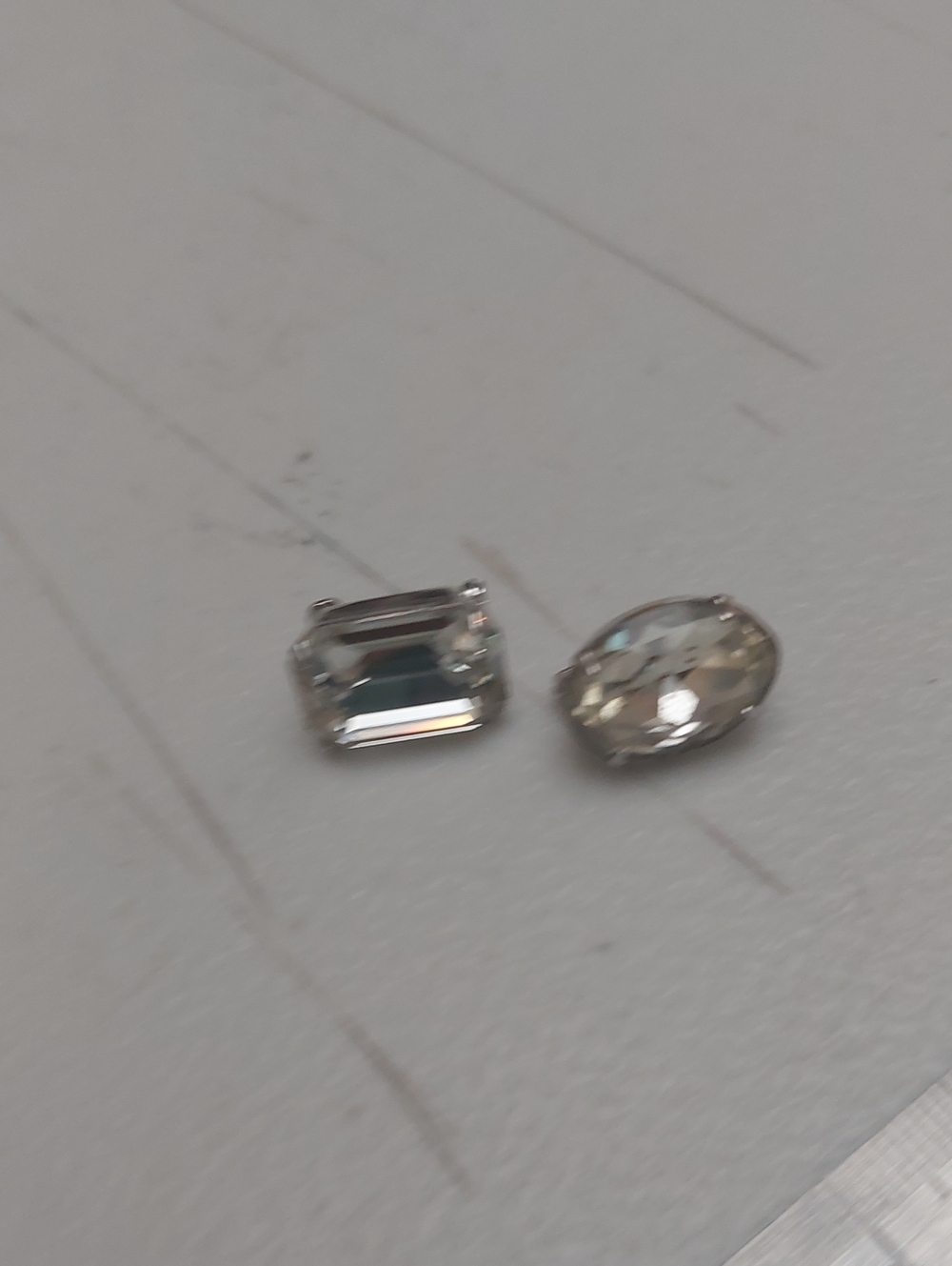 Vintage 1940s CORO Set Of 2 Rhodium Plated Rhinestone Petite Scatter Pins